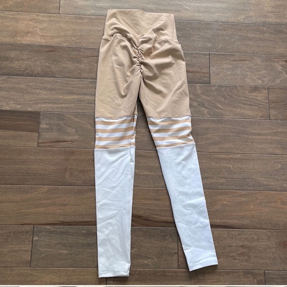 ABS2B Fitness Apparel | Marilyn Munroe Waistband | Nude & White Knee High Stripe - Picture 8 of 11